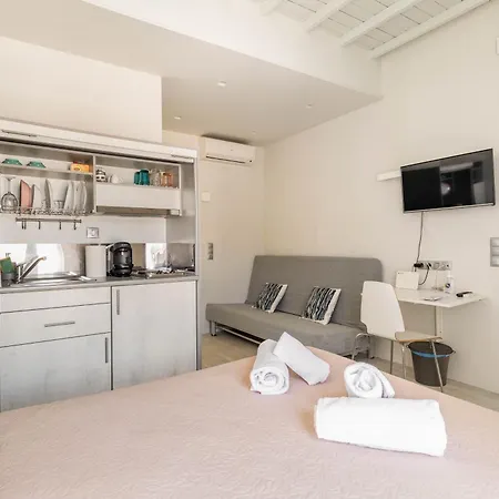 Elenitas Flat Next To The Windmills * Mykonos Town